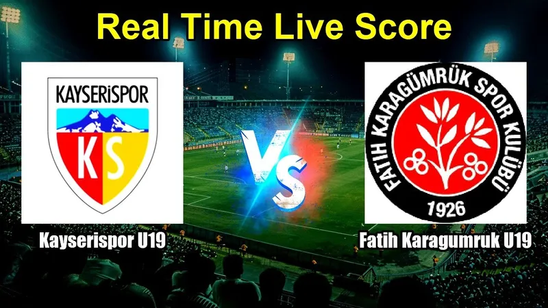 Cầu thủ Kayserispor và Fatih Karagumruk tranh chấp bóng trên sân - Phong độ gần